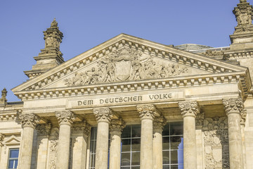 Federal Government Office - Dem deutschen Volke - Bundestag