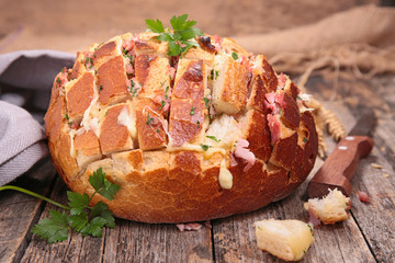 bread with cheese and garlic