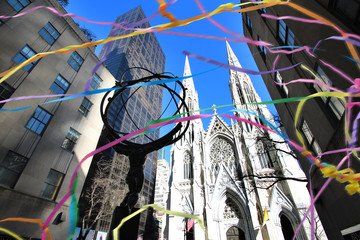 New York City / Cathédrale Saint-Patrick et Atlas