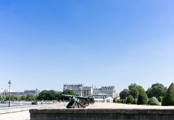 Naklejka premium Les Invalides is a complex of buildings in the 7th arrondissemen