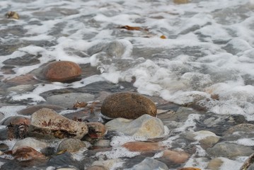 Fototapeta premium Steine am Ufer