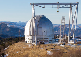 Telescope mountains