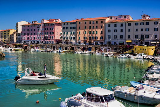 Livorno Bilder Durchsuchen 15,120 Archivfotos, und