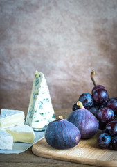 Camembert, figs and grapes