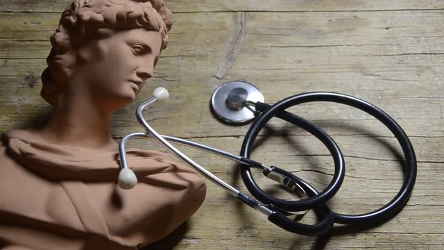 Ό&rho;&kappa;&omicron;&sigmaf; &tau;&omicron;&upsilon; &Iota;&pi;&pi;&omicron;&kappa;&rho;ά&tau;&eta; Hippocratic Oath Giuramento di Ippocrate قسم أبقراط الطبي Juramento hipocr&aacute;tico Eid des Hippokrates Serment d'Hippocrate Przysięga Hipokratesa Клятва Гиппократа 希波克拉底誓詞 