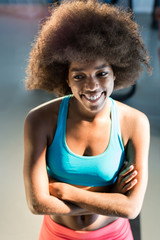 Fototapeta na wymiar young black woman wearing fitness outfit