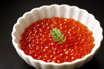 いくらの醤油漬け　Salmon roe
