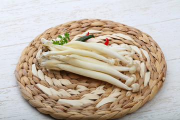Obraz premium Japanese mushroom - enoki