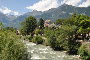 Fototapeta na wymiar Meran/Merano in Südtirol, 