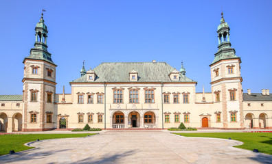 Pałac biskupów w Kielcach - obrazy, fototapety, plakaty