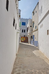 Fototapeta na wymiar Ruelles blanches et bleues, Maroc