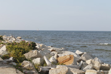 Skaliste wybrzeże © Bladogudzier