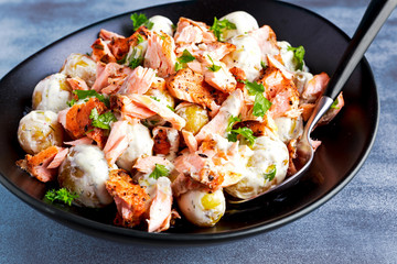 Salmon and young potato warm salad with a lemony yogurt dressing