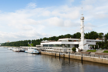 Fototapeta na wymiar River Station on the banks of the Volga River