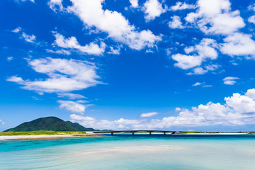 Fototapeta na wymiar 海、雲、風景。沖縄、日本、アジア。