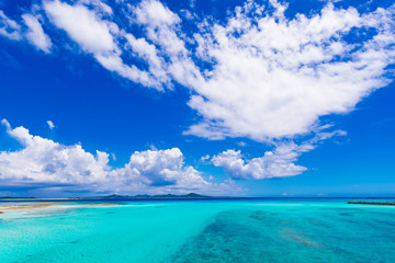 Obraz premium Sea, clouds, landscape. Okinawa, Japan, Asia.