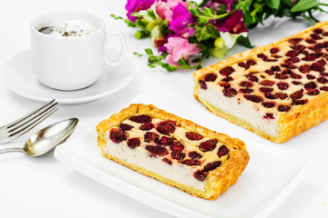 Tart with Strawberries and Curd Cream