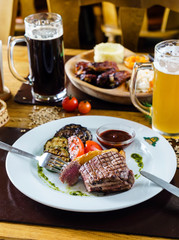 steak with vegetables