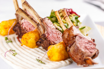 Roasted lamb ribs