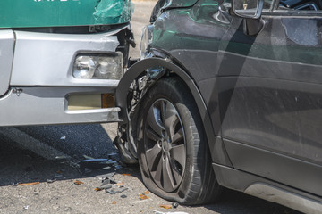Car accident, bumper to bumper 