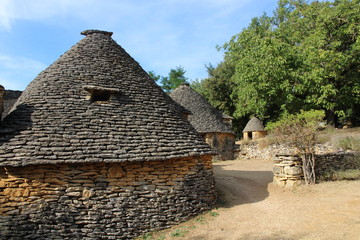 Cabanes de Breuil, classé monument historique, Périgord noir