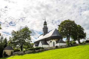 Fototapeta na wymiar Wehrgangkirche Dörnthal 
