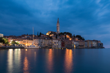 Fototapeta na wymiar View from the port of Rovinj by night
