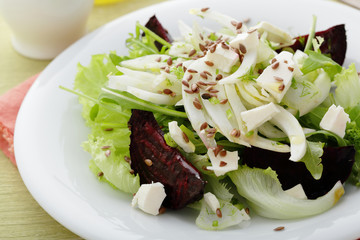 Winter fennel salad with roasted beets