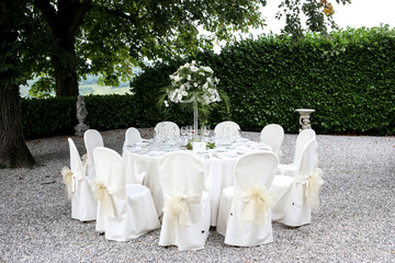 matrimonio ristorante tavolo preparazione 