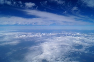 &uuml;ber den Wolken