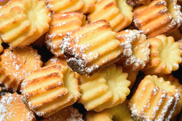 freshly baked vanilla cupcakes