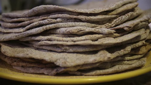 flatbreads on the plate