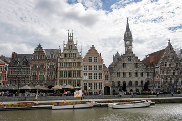 canal et korenlei à gand