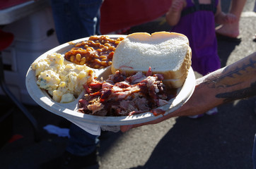 Pulled pork meal served up fresh at the outdoor festival