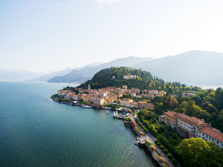 Fototapeta na wymiar Lago di Como (IT) - Bellagio all'alba