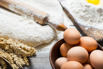 Brown eggs in a bowl close up