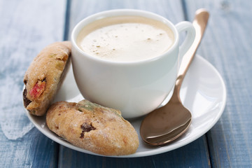 coffee with cookies