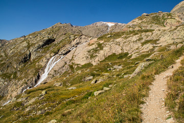 Massif de l'Oisans - Lac des Quirlies - Isère.