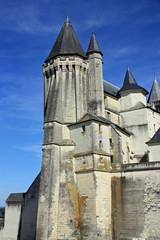 Fototapeta na wymiar Tour à contrefort au château de Saumur, France