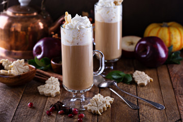 Apple cider latte with spices
