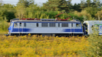 Train. © Tomasz Warszewski