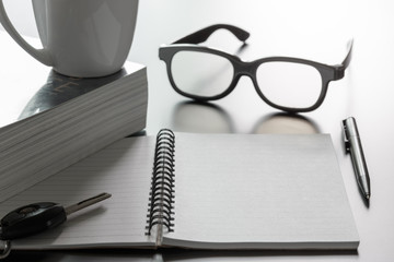 Notepad glasses and pen