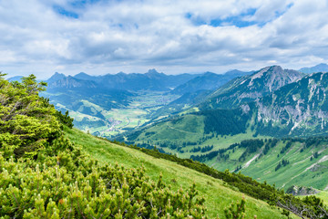 Naklejka na ściany i meble Beautiful landscape of Alps in Germany - Hiking in the mountains