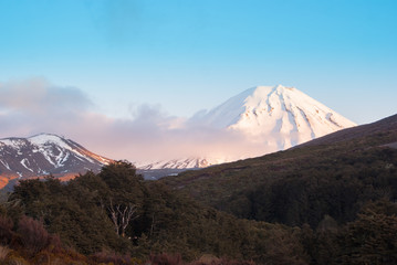 Fototapeta premium Snow covered volcano in tongariro national park