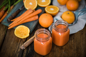 orange and carrot smoothie drink