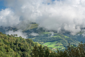 Fototapeta premium paesaggio di montagna