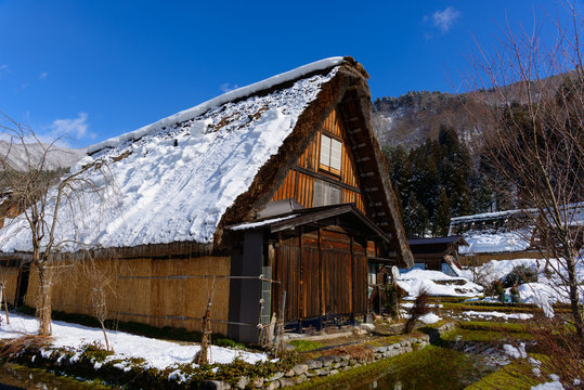 「荻町集落」の画像 349 件の Stock 写真、ベクターおよびビデオ Adobe Stock