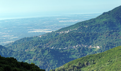Village et littoral est de Haute corse