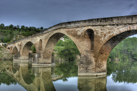 Medieval bridge (11th century), Puente La Reina, Navarra, Spain