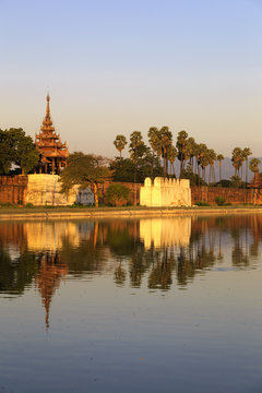 Myanmar (Burma), Mandalay, Moat and city fortress walls